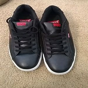 Levis sneakers size 10.5